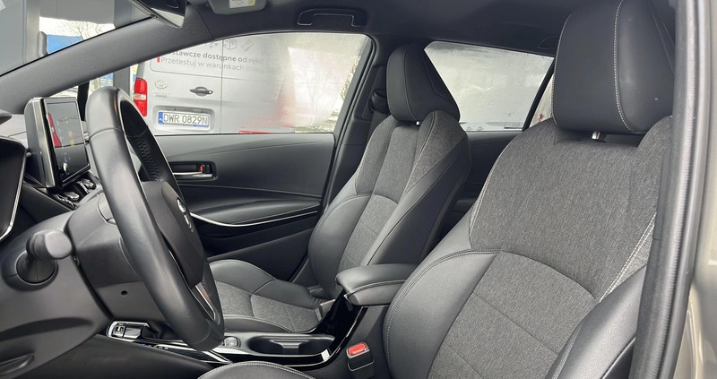 Toyota Corolla cena 112900 przebieg: 62540, rok produkcji 2022 z Mszczonów małe 301